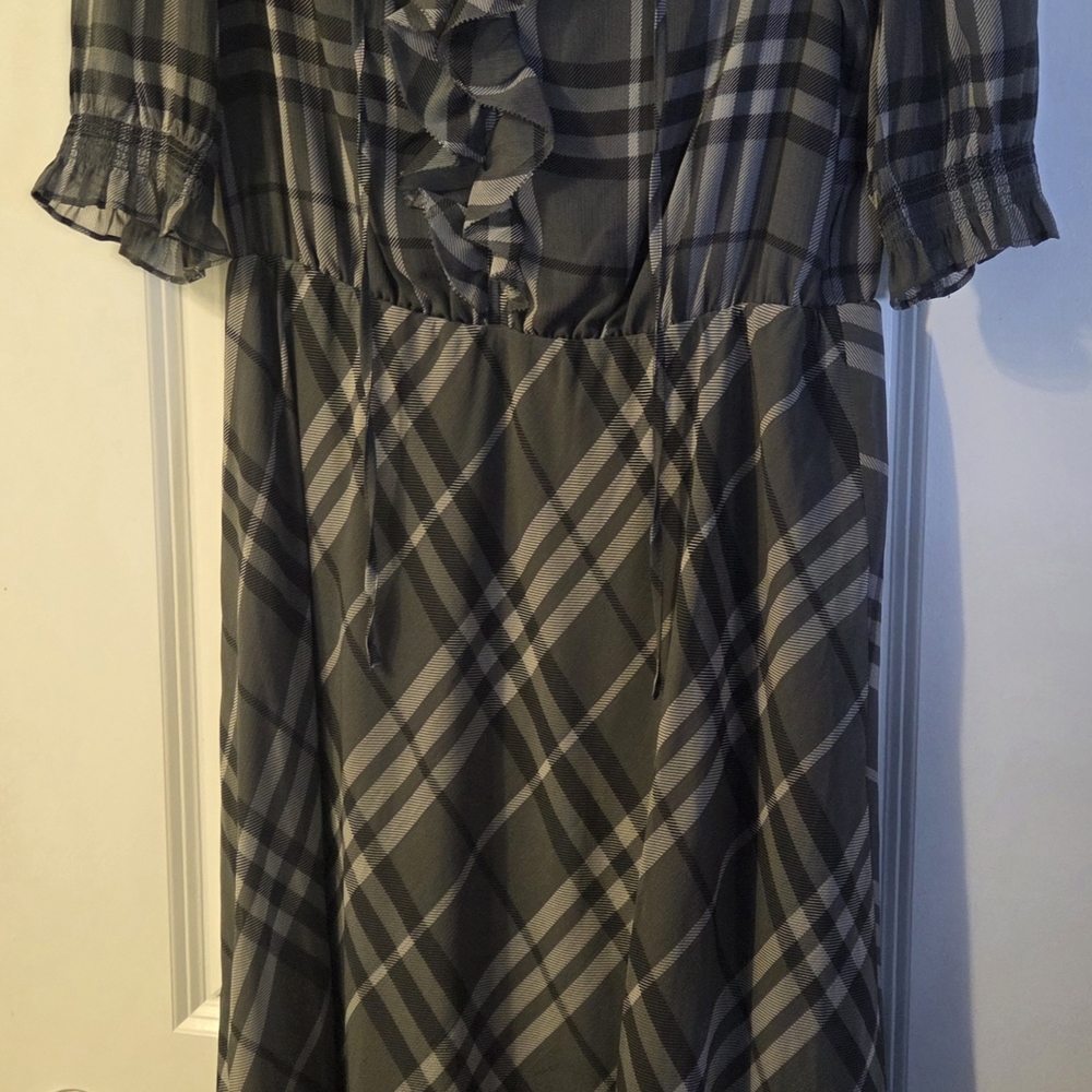 Ralph Lauren Gray Plaid Ruffle-Front Midi Dress